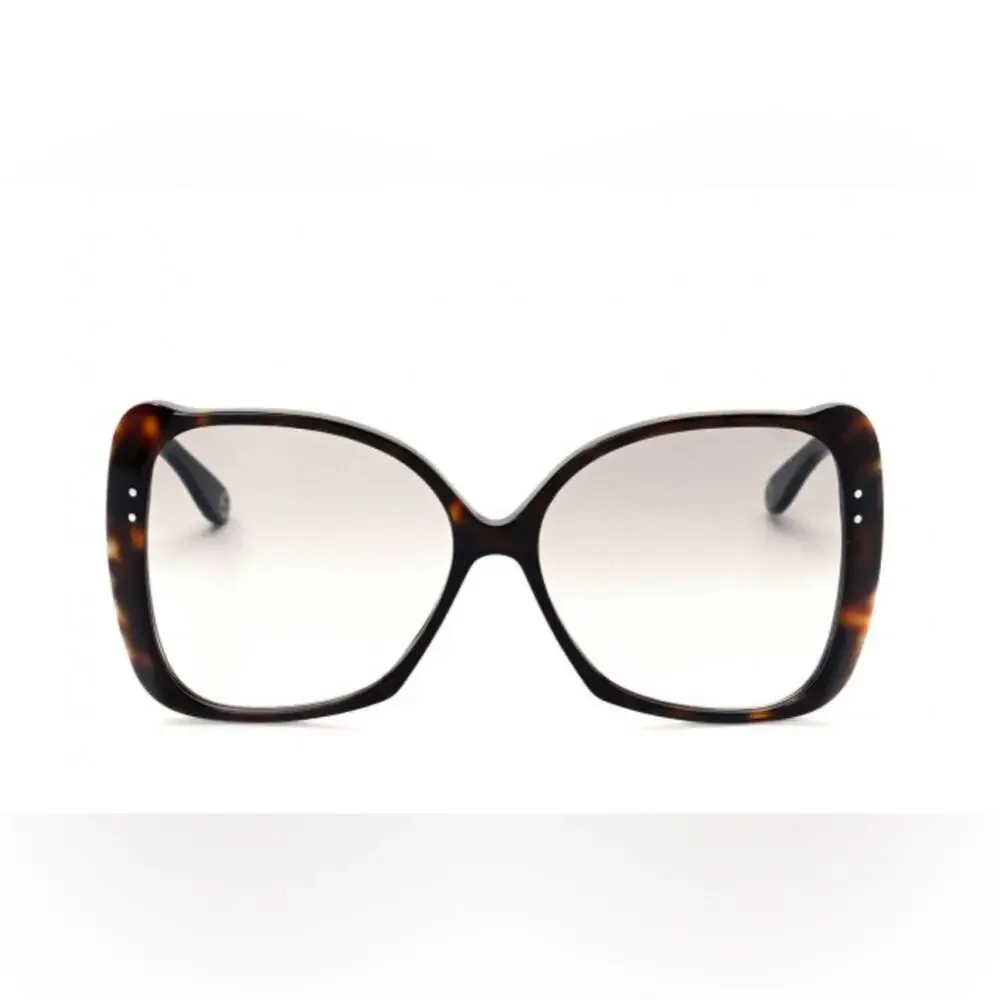 NWT! Gucci 62mm Oversized Sunglasses
